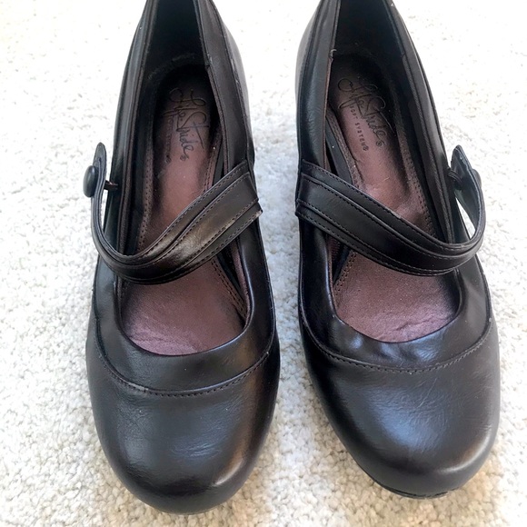 Shirt heel shoes - Picture 1 of 3